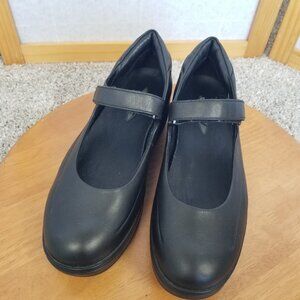 MBT 7.5 Sirima Women's Mary Jane Toning Walking Shoes Size 7.5 Leather Like New